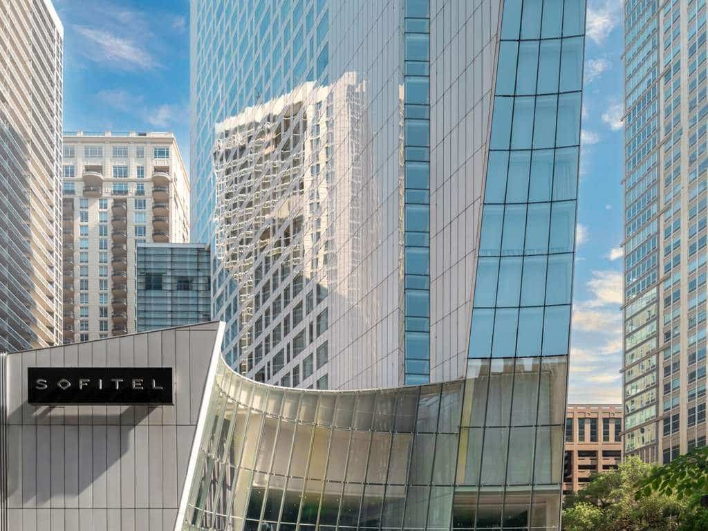 Sofitel Chicago Magnificent Mile tower